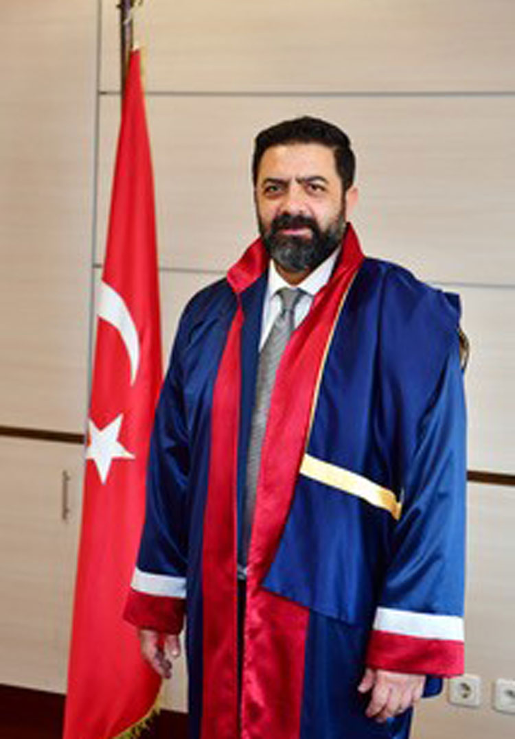 Sinan Alçın